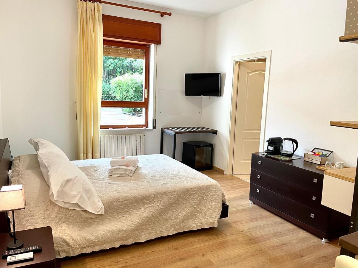 Al Poggio - Luxury Rooms Capoterra Luaran gambar