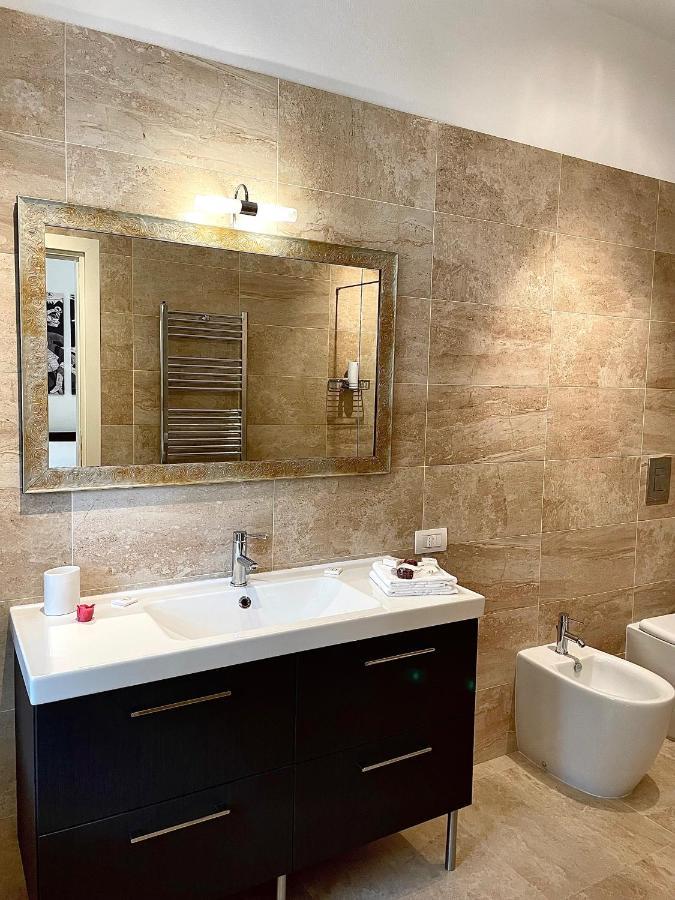 Al Poggio - Luxury Rooms Capoterra Luaran gambar
